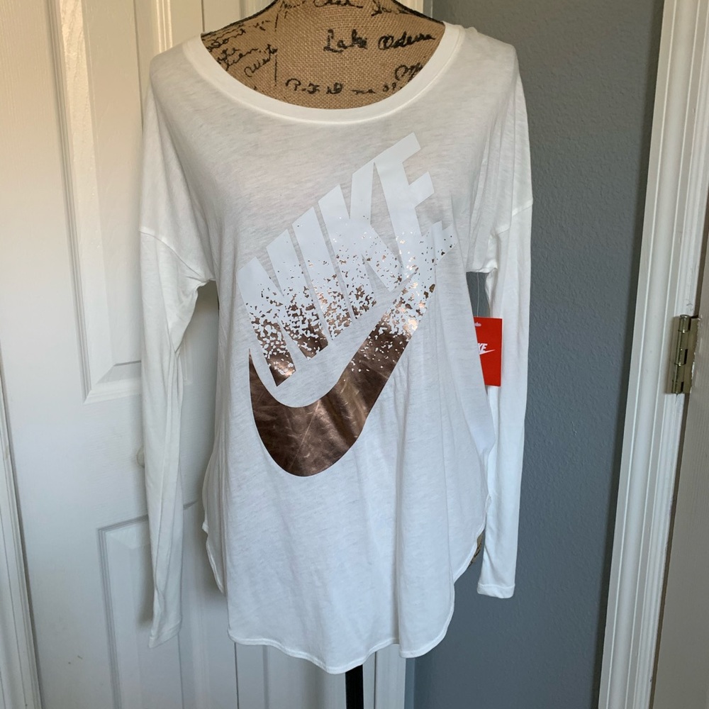 Rose gold and cream Nike Tissue Tee